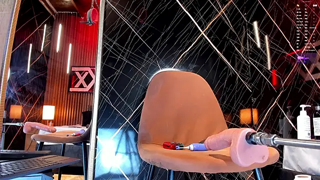 Snapshot of AntonellaRussel chatting on 8, 3, 2025 AntonellaRussel online show from 8, 3, 2025