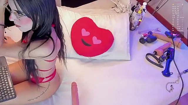 Snapshot of AntonellaRussel chatting on 27, 9, 2025 AntonellaRussel online show from 27, 9, 2025