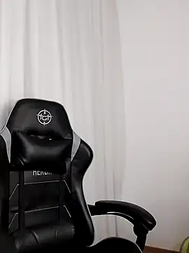 Snapshot of Japabaixinha chatting on 10, 2, 2025 Japabaixinha online show from 10, 2, 2025