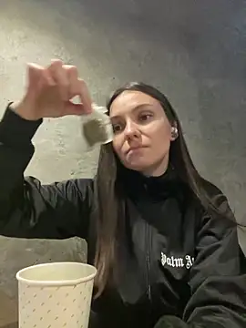 Snapshot of Jinna_milli chatting on 18, 3, 2025 Jinna milli online show from 18, 3, 2025