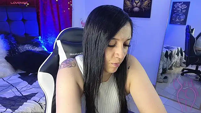 Majuu   online show from 14, 11, 2025