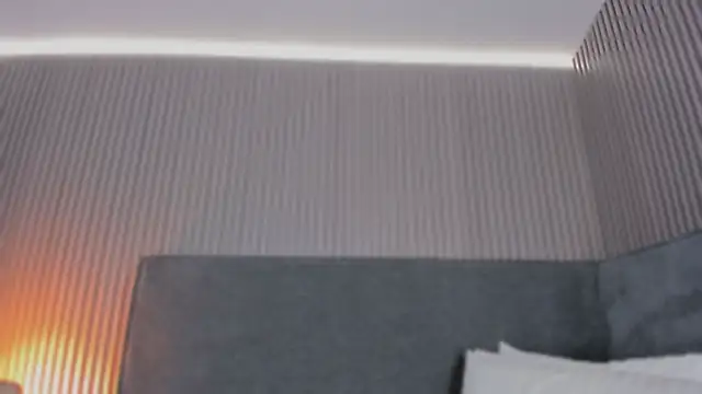 emelie 89 online show from 5, 12, 2025