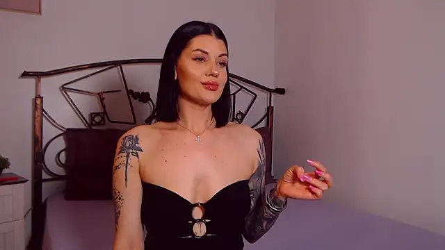 YvonneEverlee online show from 20, 5, 2026