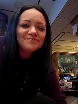 Snapshot of skinwalkingzombie chatting on 14, 11, 2025 skinwalkingzombie online show from 14, 11, 2025