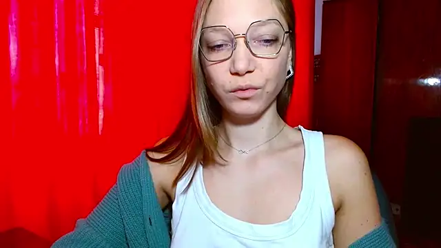 EmillyPlay online show from 2, 2, 2026