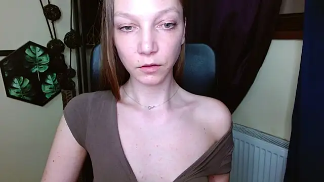 EmillyPlay online show from 30, 3, 2026