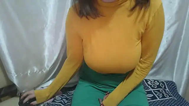 Burberrry  online show from 17, 3, 2026