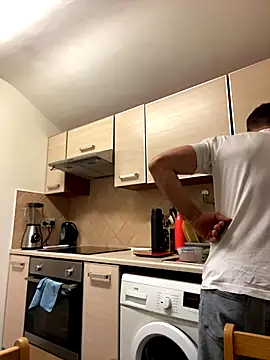 Yourhotboy 42 online show from 15, 10, 2025