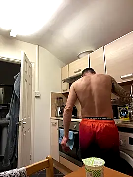 Snapshot of Yourhotboy_42 chatting on 5, 1, 2026 Yourhotboy 42 online show from 5, 1, 2026