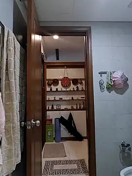 horny slavedog online show from 17, 11, 2025