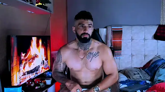 naugthy dominant online show from 2, 12, 2024