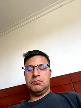 Nicolds14 online show from 8, 11, 2025