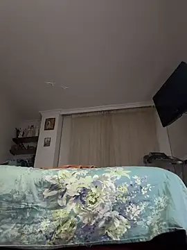 Nicolds14 online show from 7, 4, 2026