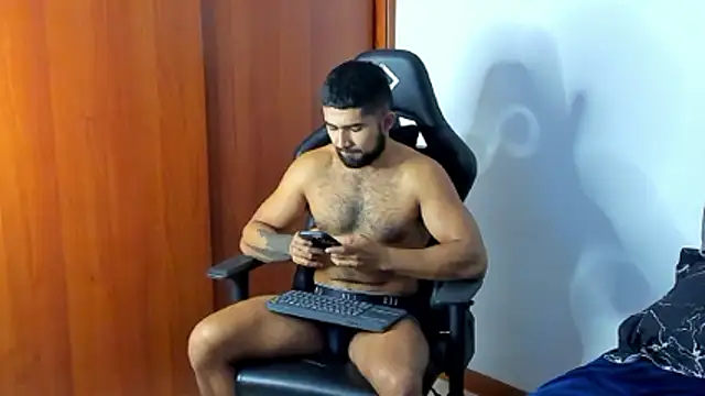 ethaanjones online show from 10, 1, 2026