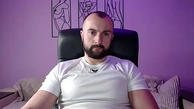 brindlefly6969 online show from 28, 1, 2025