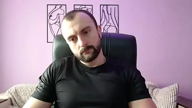 brindlefly6969 online show from 17, 2, 2025