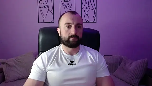 brindlefly6969 online show from 6, 4, 2026