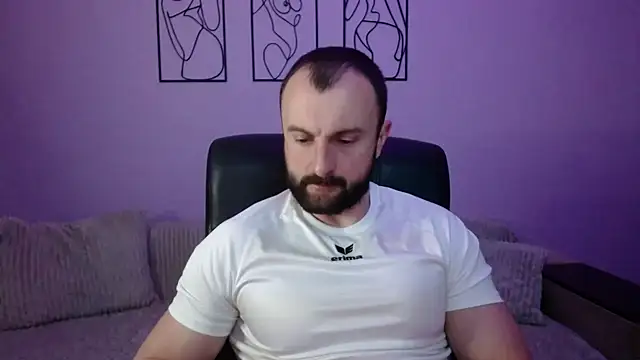 brindlefly6969 online show from 13, 4, 2026