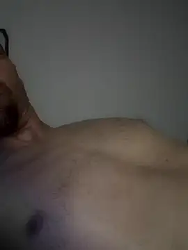 Snapshot of Iliketocooksquirt25 chatting on 11, 3, 2025 Iliketocooksquirt25 online show from 11, 3, 2025