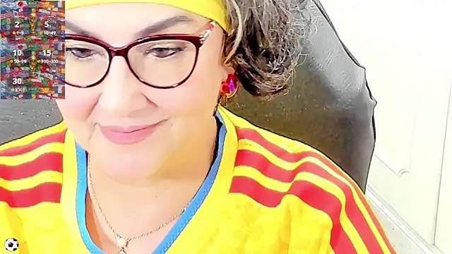 Snapshot of cataleya_mom chatting on 17, 6, 2026 cataleya mom online show from 17, 6, 2026