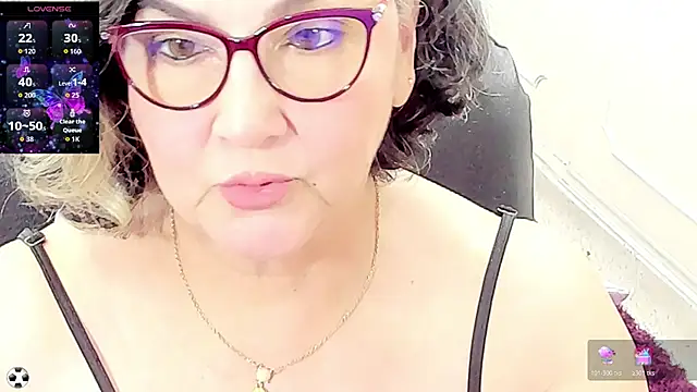 Snapshot of cataleya_mom chatting on 14, 7, 2026 cataleya mom online show from 14, 7, 2026