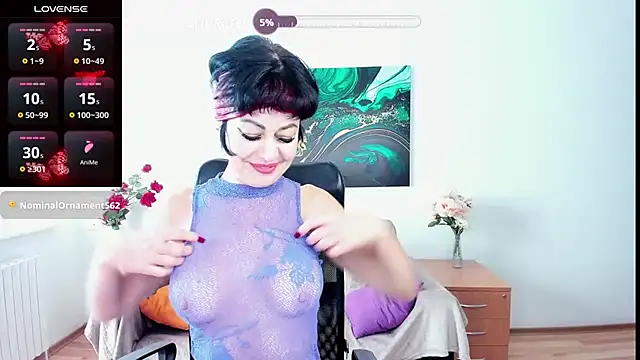 Silvia Wallec online show from 29, 10, 2025