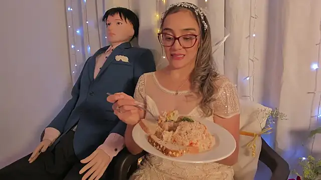 Jessica Herrera  online show from 15, 2, 2025