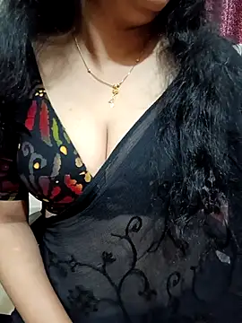 Snapshot of Priya_Boudi chatting on 16, 9, 2025 Priya Boudi online show from 16, 9, 2025