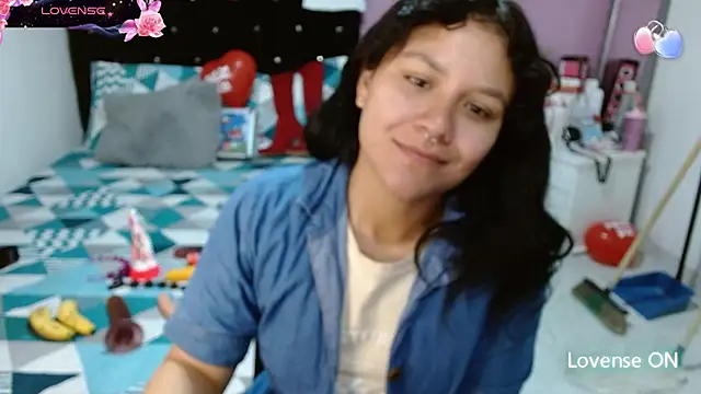 Snapshot of soniafuckboobs chatting on 21, 2, 2025 soniafuckboobs online show from 21, 2, 2025