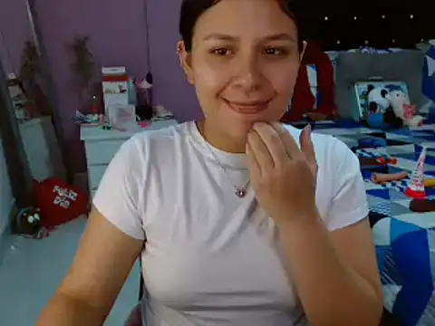 Snapshot of soniafuckboobs chatting on 28, 2, 2025 soniafuckboobs online show from 28, 2, 2025