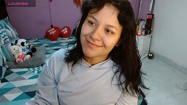 Snapshot of soniafuckboobs chatting on 8, 3, 2025 soniafuckboobs online show from 8, 3, 2025
