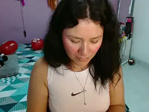 Snapshot of soniafuckboobs chatting on 11, 3, 2025 soniafuckboobs online show from 11, 3, 2025