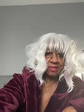 BreanaDivine online show from 22, 2, 2025