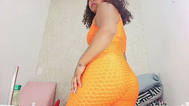 Snapshot of sofi_balvin chatting on 26, 9, 2025 sofi balvin online show from 26, 9, 2025