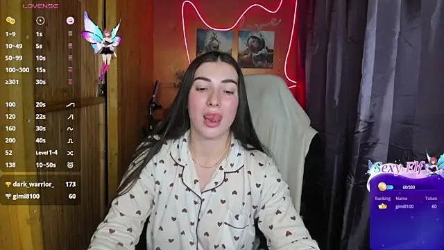 Snapshot of Fiery_Brunette_ chatting on 31, 12, 2024 Fiery Brunette online show from 31, 12, 2024