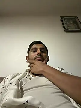 Snapshot of rhuh3991 chatting on 22, 6, 2026 rhuh3991 online show from 22, 6, 2026