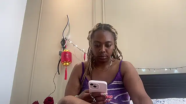 ChocolateCakeQueen online show from 14, 2, 2025