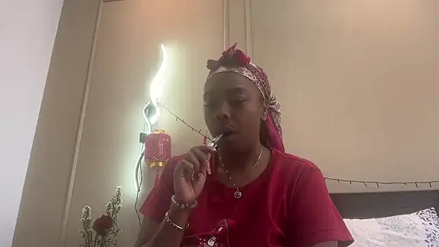 ChocolateCakeQueen online show from 18, 2, 2025