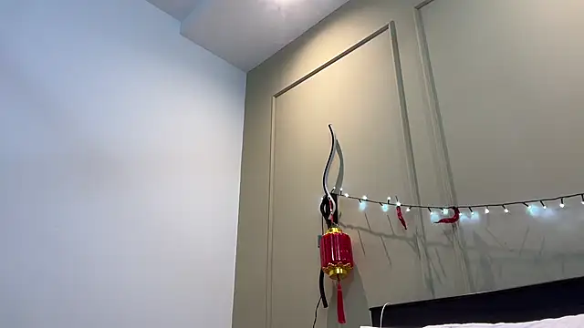 ChocolateCakeQueen online show from 10, 3, 2025