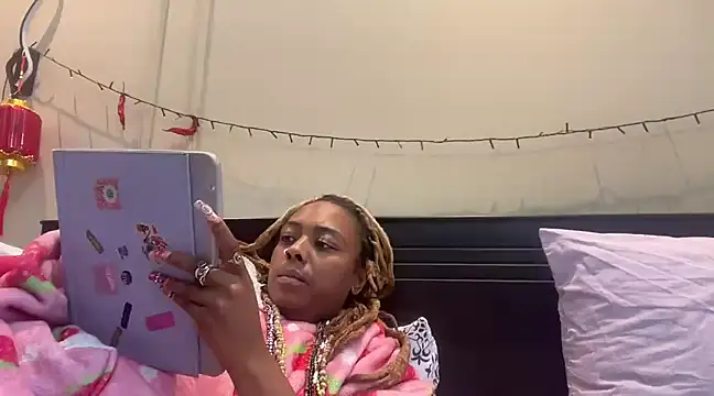 ChocolateCakeQueen online show from 16, 3, 2025