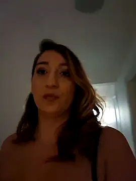 Snapshot of IreneHope chatting on 11, 3, 2025 IreneHope online show from 11, 3, 2025