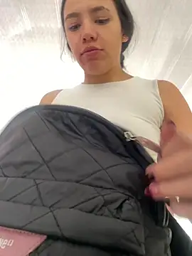 hannahb-e online show from 13, 2, 2026