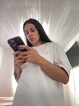 hannahb-e online show from 3, 3, 2026