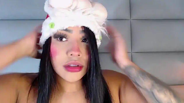 Snapshot of emily_brontee_ chatting on 10, 12, 2024 emily brontee online show from 10, 12, 2024