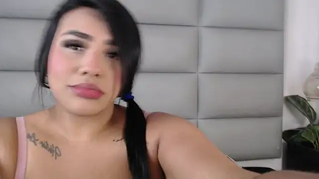 Snapshot of emily_brontee_ chatting on 14, 3, 2025 emily brontee online show from 14, 3, 2025