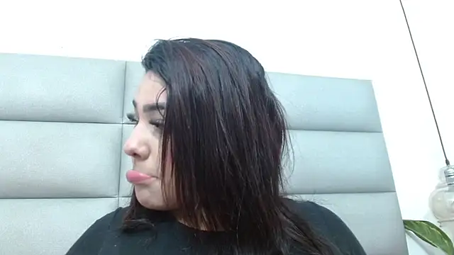 Snapshot of emily_brontee_ chatting on 4, 10, 2025 emily brontee online show from 4, 10, 2025