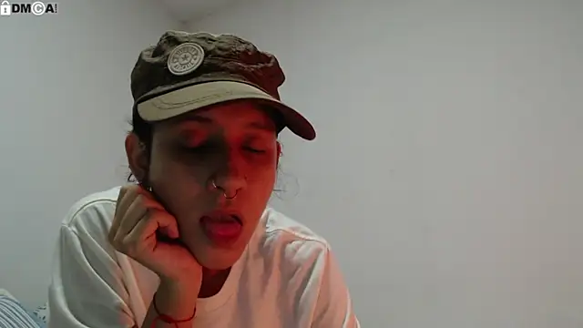 AlinaWoolf  online show from 10, 1, 2026