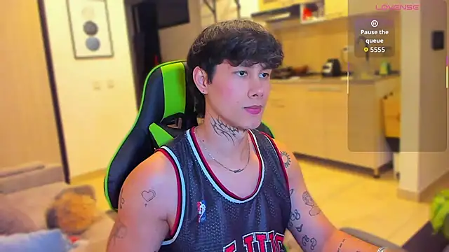 Snapshot of JayHotxxx chatting on 11, 1, 2026 JayHotxxx online show from 11, 1, 2026