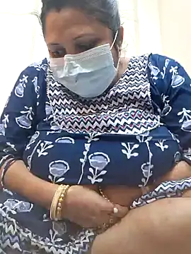 Snapshot of kunjan789 chatting on 30, 12, 2024 kunjan789 online show from 30, 12, 2024