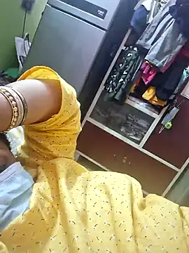 Snapshot of kunjan789 chatting on 12, 1, 2025 kunjan789 online show from 12, 1, 2025